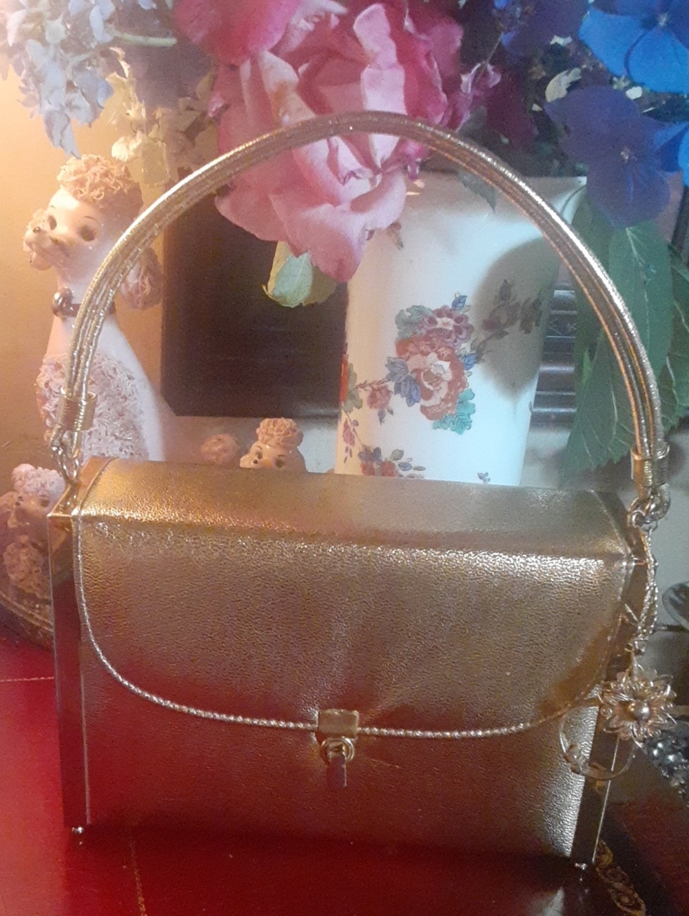 1950-60 ETRA Gold Metallic Top-Handle Bag w/Scarf - Glove Holder Attatched